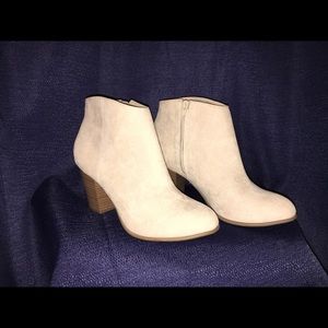 Old navy ankle boots